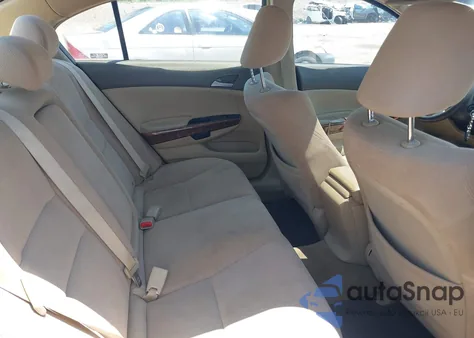 2008 Honda Accord 2.4 Ex z USA, uszkodzony, nr VIN JHMCP267X8C037610